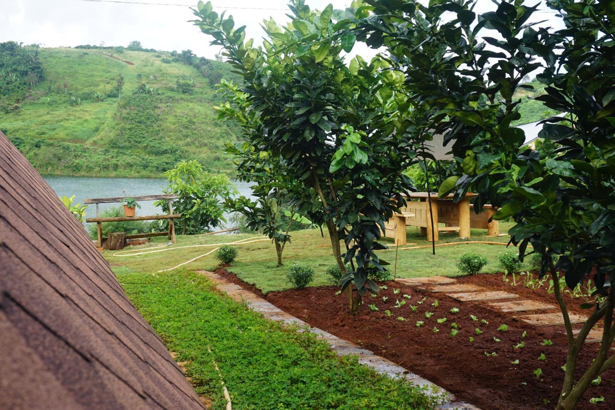 Nha Bao La - Ho Dak Long Thuong Hotel Bao Loc Bagian luar foto
